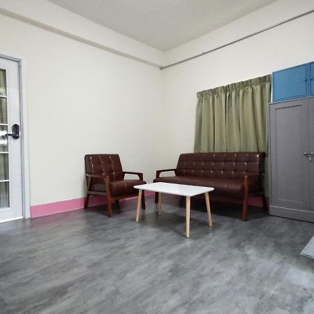 左町小鎮民宿 Zuozhen Экстерьер фото